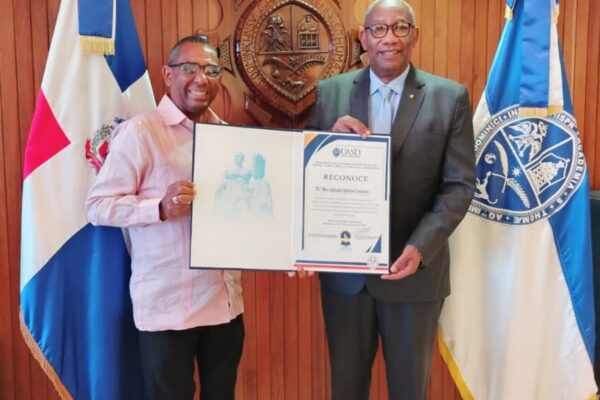 Recinto Barahona reconoce rector de la UASD