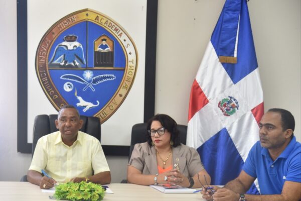 UASD Recinto Barahona coordina acciones para el inicio del semestre académico 2025-20